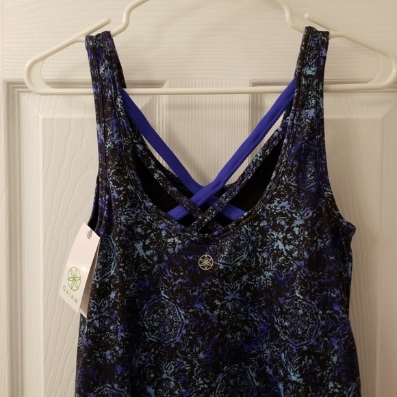NWT GAIAM yoga tank - Picture 3 of 6